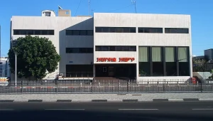 שוב טענות כלפי ידיעות אחרונות: "משפיל טרנסג'נדרים, פגע בחיסיון הרפואי"