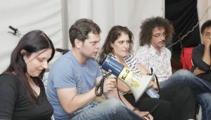 שי גולדן על הסיקור התקשורתי של המחאה: "אנשים שכחו את תפקידם העיתונאי"