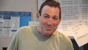 העיתונאי עדי טלמור הלך לעולמו