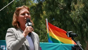 קדימה נגד ישראל היום: "המצאה היא סוג חדש של עיתונות"