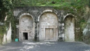 5 בתי כנסת עתיקים ברחבי הארץ