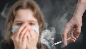מדוע הסיגריות ממשיכות להרוג אותנו - גם כשאנחנו לא מעשנים?