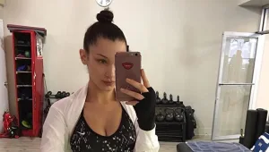 כך נראים מקרוב אימוני הכושר של הדוגמניות: ככה תעשו זאת בעצמכן