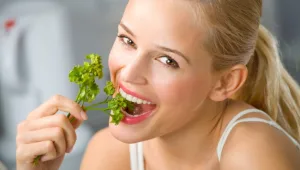 לא אוכלים הרבה ובכל זאת משמינים?