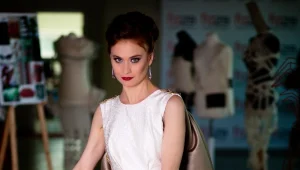 לוסי דובינ'ציק כלה