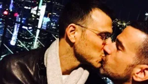 אסי עזר נגד טוקבקיסט: "אתה איש חשוך"