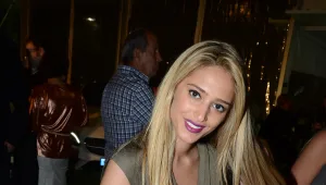 מי מממן לדנית גרינברג את הרכב?