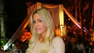 ג'ניפר סנוקל בת 40, הנה המעשים ההזויים שלה