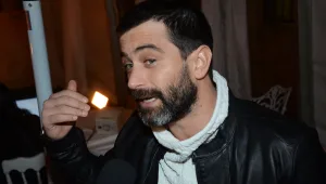 עם מי בילה יהודה לוי?