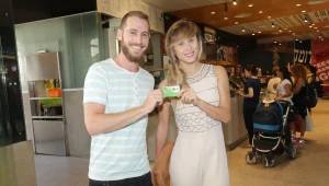 קארין, שימי לב: אלדד ואלין לוי בדייט