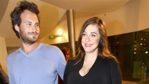 איך קוראים לבת החדשה של קרן פלס?