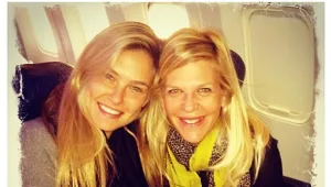 בר רפאלי וסנדרה רינגלר בדרך לברצלונה