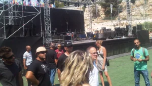 מדונה, מאחורייך: הבמה של גמר "הישרדות VIP"