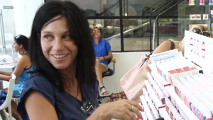 אפרת אנזל מתפנקת