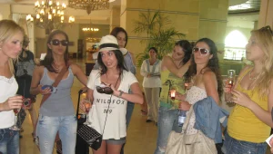 מאיה בוסקילה אומרת צ'או לרווקות