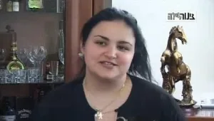 מעין חודדה מגינה בבלוגה על "הפסיכיאטר של הסלבס"