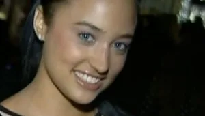 החברה של אייל גולן בצעדי כיבוש ראשונים בארץ