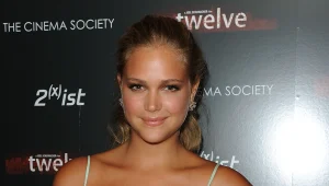 אסתי גינזבורג מאורסת