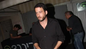 עידו רוזנבלום מוטרד מינית