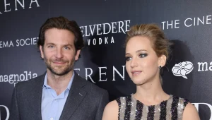 האם בראדלי קופר מנשנש את ג'ניפר לורנס?