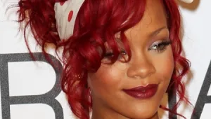 ריהאנה אוהבת סאדו מאזו?