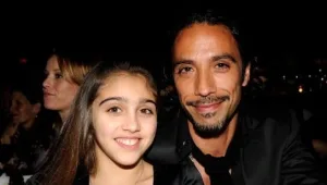 אבא של לורדס לא רוצה פרוטקציה ממדונה