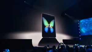 סמסונג השיקה 4 מכשירים בסדרת הגלקסי 10 ומכשיר מתקפל מהפכני