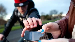 נמצאה תרופה למגיפת גניבות הסמארטפונים