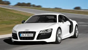 אודי מפחיתה את מחיר ה-R8 בישראל