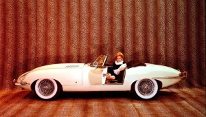 מזל טוב ליגואר E-טייפ