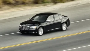 נחשפה: קרייזלר 300 החדשה