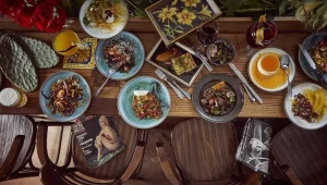 פאן קון מנטקה: המסעדה הספרדית החדשה שתביא את כולם לשכונה