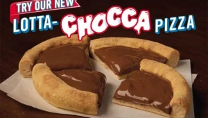 בקרוב בישראל? דומינוס משיקה פיצה מפוצצת בשוקולד