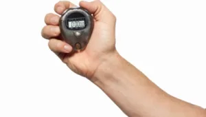 חוק החמש שניות: האם אפשר לאכול אוכל שנפל על הרצפה?