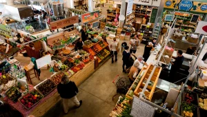 עושים שוק בנמל תל אביב • חדשות האוכל