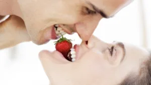 מחקר: אנשים מעדיפים לוותר על סקס מאשר על אוכל אהוב