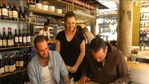 ביקורת ואורח • ניב גלבוע ב"אמיליה רומנה"