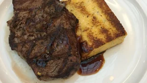 פנינה באמצע השופינג: מי היה מאמין שהסטייק המושלם נמצא בקניון?