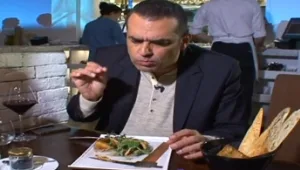 הצ'יינה טאון של תל אביב • ניב גלבוע מבקר בנווה שאנן