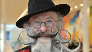 צפו: שיער על הפנים יכול להיות מגניב