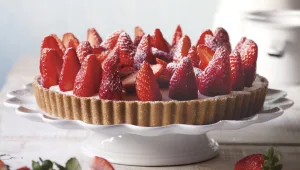 סוף עונה: מתכון לפאי תותים ללא אפייה