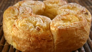 מתכון לעוגת שמרים במילוי ריקוטה