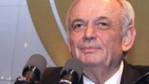 סינרון רכשה את "החברה של אופרה"