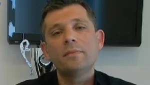 מחברים משקיעים לטלוויזיה