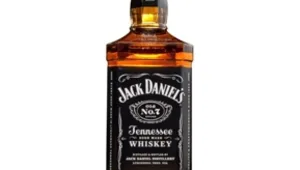 28000 שקל לבקבוק