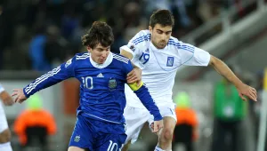 מראדונה: "הפייר פליי לא קיים, כל פעם שמסי נוגע בכדור מכסחים אותו"