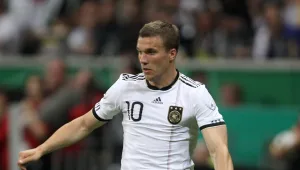 עוזר מאמן גרמניה לקראת סרביה: "יש להם נבחרת חזקה, אנחנו מוכרחים להעלות את הרמה