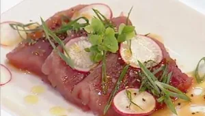 מתכון לסשימי טונה עם צנוניות