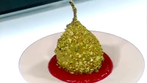 אגסים מזוגגים ביין לבן