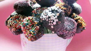 מתכון לכדורי שוקולד על מקל